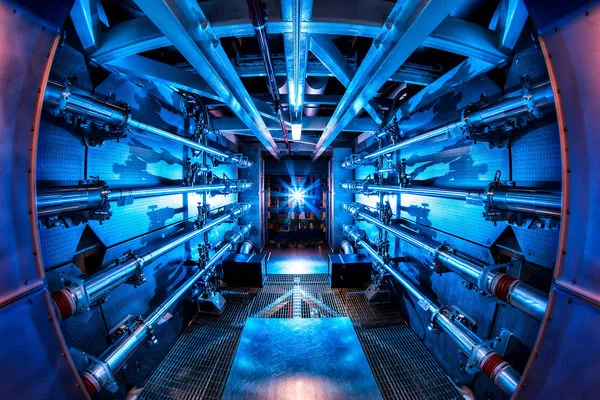 ▲▼ 美國加州勞倫斯利佛摩國家實驗室（LLNL）在核融合研究取得重大里程碑。（示意圖／路透）