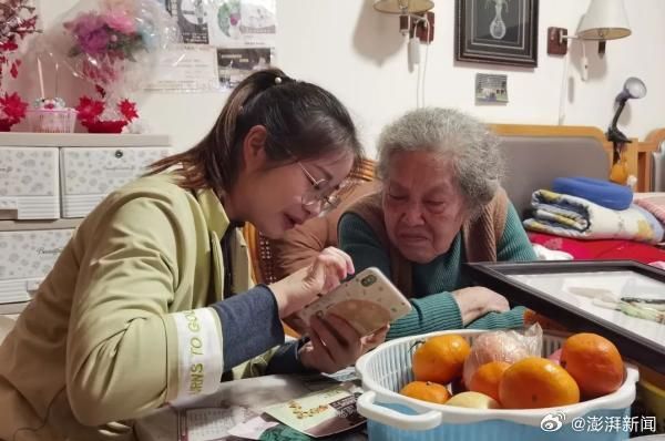 ▲▼杭州養老院推出「多代同樓」，每月陪伴逾10小時提供免費的公寓式住宅。（圖／翻攝微博）