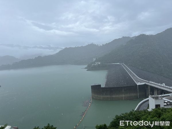 ▲卡努颱風西南風為南部山區帶來顯著降雨，台南市水庫蓄水量持續回升，中央7日宣布，台南地區由減量供水橙燈轉為水情提醒綠燈，水情逐漸好轉。（圖／記者林東良翻攝，下同）