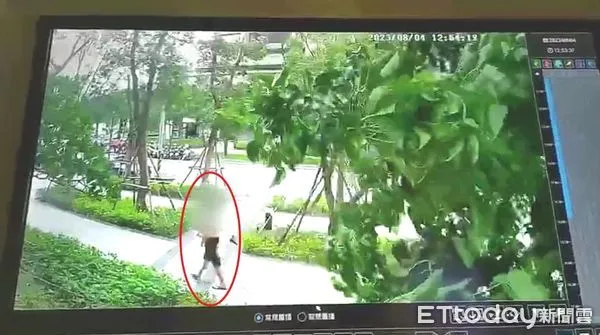 ▲張男持玩具槍去嚇朋友，卻嚇到附近的民眾。（圖／記者陸運陞翻攝）