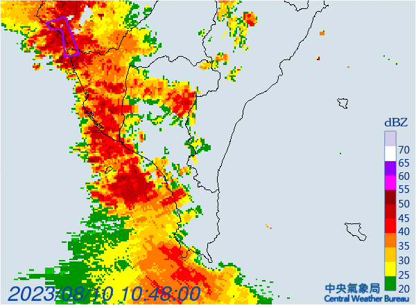 ▲▼氣象局10時58分持續針對台南市、高雄市發布大雷雨即時訊息，並發布災防告警。（圖／氣象局）