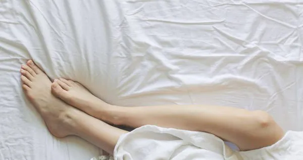 一名女子發現媽媽的情趣玩具，偷用之後才知此物竟是複製父親陰莖打造。（示意圖／Pexels）