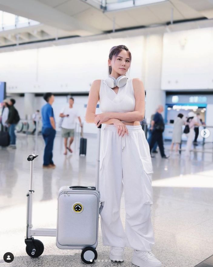 ▲蕾菈日前到香港工作。（圖／翻攝自Instagram／la.112814）