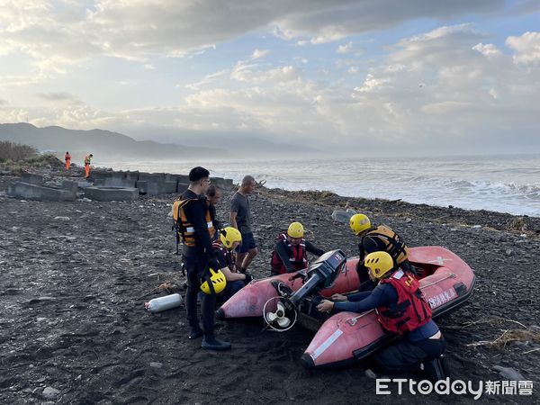 ▲▼             屏東縣枋山鄉枋山溪北岸出水口魚民捕魚失蹤。（圖／記者陳崑福翻攝）