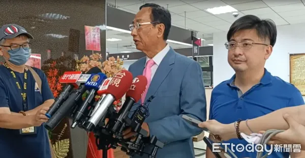 ▲▼             鴻海集團創辦人郭台銘回應高虹安貪汙遭起訴。（圖／記者唐詠絮攝）