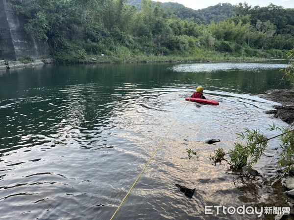 ▲徐父為了救溺水的兒子，反遭溺水命危。（圖／記者陸運陞攝）