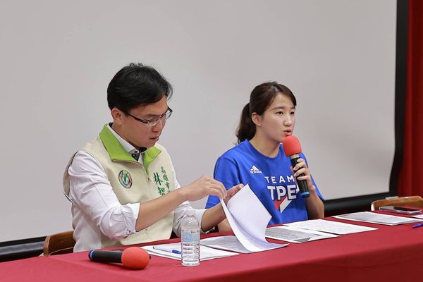 ▲▼高市全運會游泳隊選拔爆黑箱，她控「2選手走後門」：完全不公平。（圖／高雄市議員林智鴻提供）
