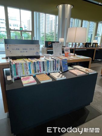 ▲政大書城確定繼續營運，台南市文化局以實際動作支持，調整以往圖書館委託代理商訂書模式，改以小額採購方式向不同實體書店購買新書，以提供給讀者更多元的選擇。（圖／記者林東良翻攝，下同）