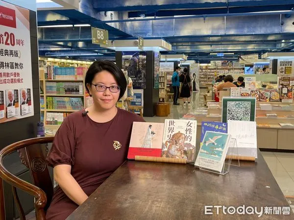 ▲政大書城確定繼續營運，台南市文化局以實際動作支持，調整以往圖書館委託代理商訂書模式，改以小額採購方式向不同實體書店購買新書，以提供給讀者更多元的選擇。（圖／記者林東良翻攝，下同）