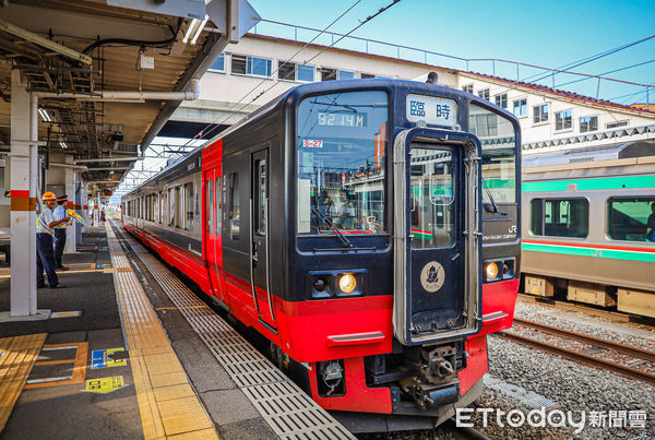 ▲▼日本觀光列車FruiTea福島號，福島水果列車。（圖／記者蔡玟君攝）