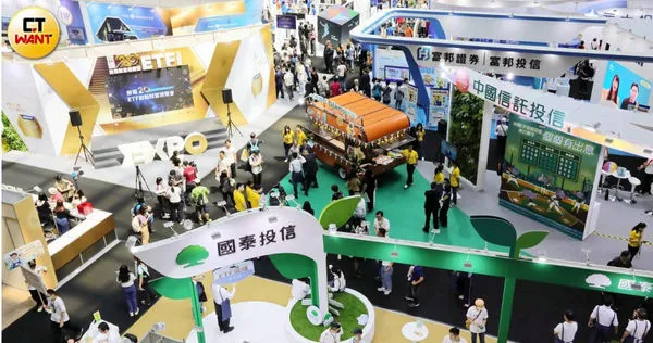 2023年是台股ETF開辦20周年，證交所首度在台北世貿舉辦ETF主題博覽會。（圖／方萬民攝）