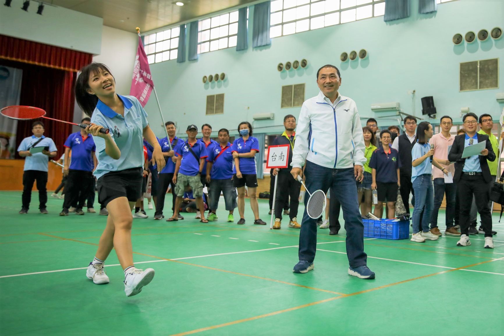 ▲全台首次青農羽球交流賽 侯友宜開球為各縣市選手加油。（圖／新北市農業局提供）