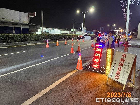 ▲雲林縣環保局夜間於山區執行聲音照相科技執法。（圖／記者蔡佩旻翻攝）