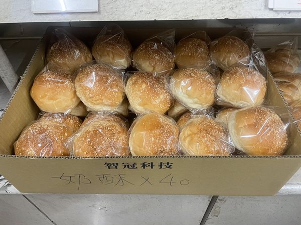 ▲▼麵包店遭假國軍詐騙。（圖／民眾提供）