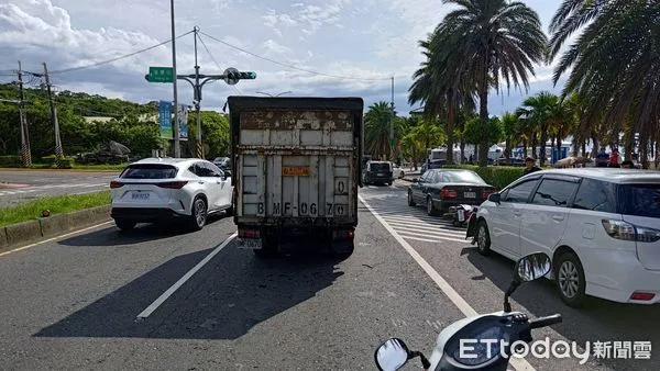 ▲▼三芝淺水灣車禍             。（圖／記者戴上容翻攝）