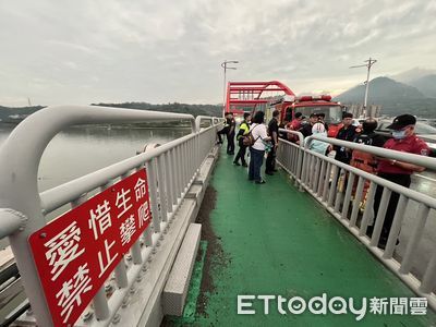 快訊／關渡橋驚傳男子墜河！家屬焦急到場　警消搜索中