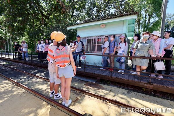 ▲▼   阿里山林鐵月老主題列車活動。（圖／阿里山林鐵及文資處提供）