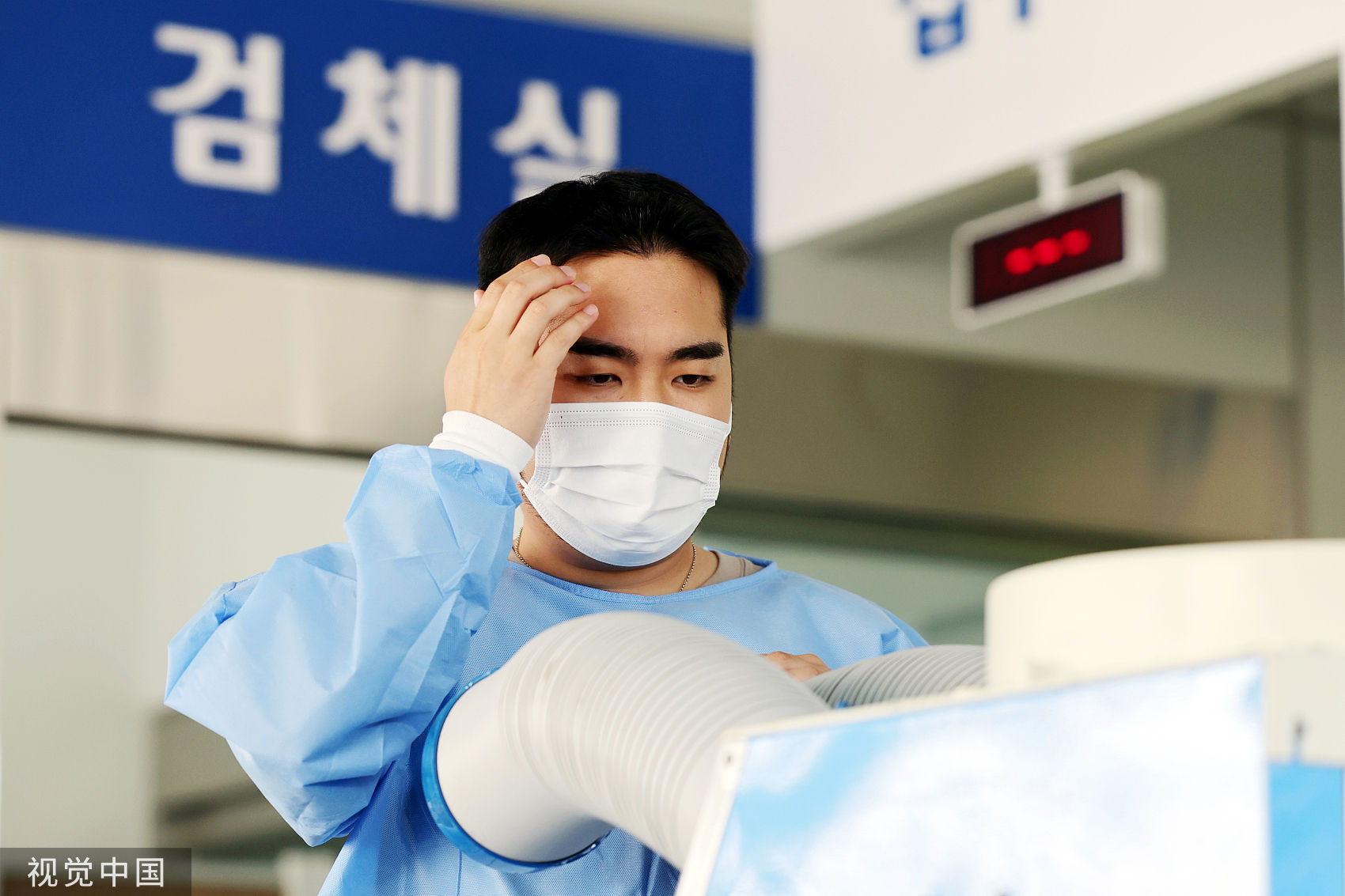 ▲▼南韓從本月31日起將調降新冠肺炎傳染病等級至4級。（圖／CFP）