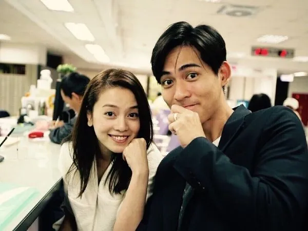 ▲周渝民和喻虹淵。（圖／翻攝周渝民微博）