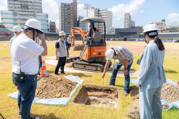 ▲新竹棒球場檢測            。（圖／新竹市政府提供）