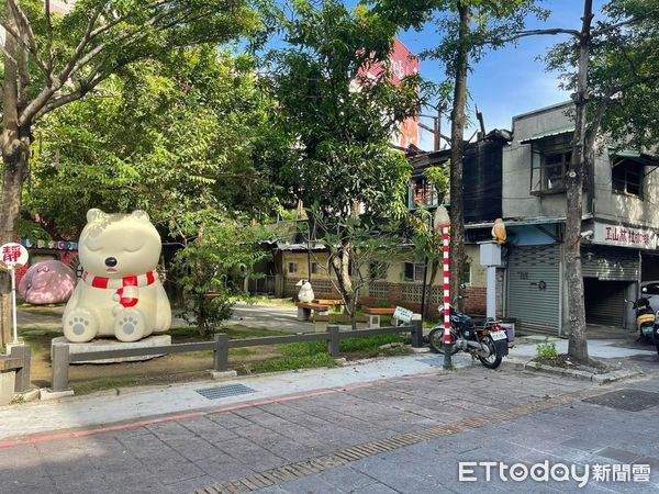 ▲▼  嘉義玉山旅館喊賣  。（圖／杜先生提供）