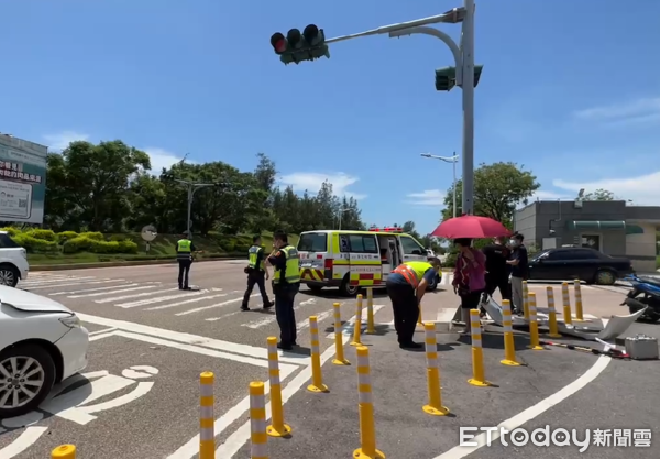  ▲▼ 金門追撞車禍 。（圖／記者林名揚翻攝）