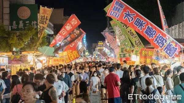 ▲▼嘉義市家庭可支配所得連4年破百萬 再創歷史新高 。（圖／嘉義市政府提供）