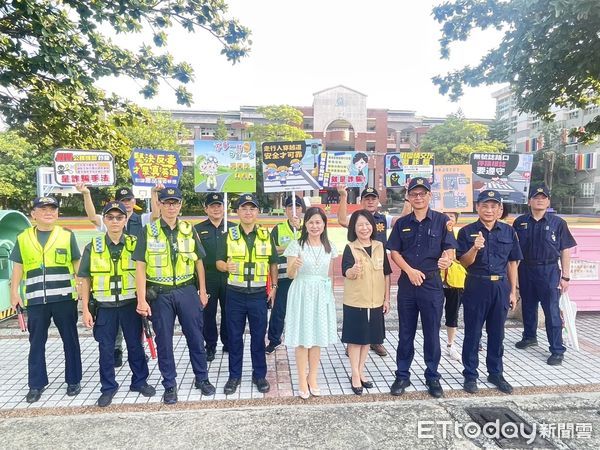 ▲▼  中埔鄉長、警長開學日啟動護童勤務 共同點亮校園安全  。（圖／中埔分局提供）