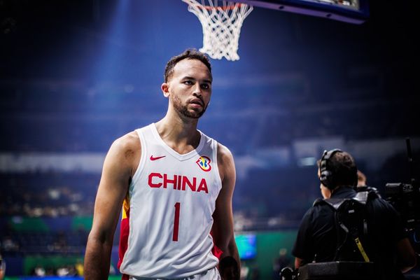 ▲▼中國男籃李凱爾、王哲林。（圖／取自FIBA官網）