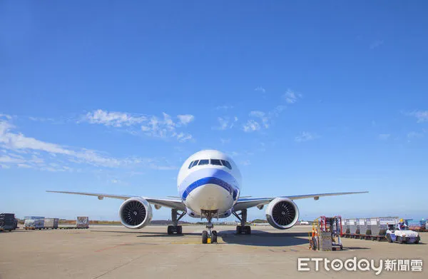 ▲華航747全貨機陸續淘汰，新引進的777F全貨機省油效率高達20%。（圖／華航提供）