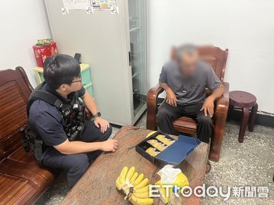 桃園男騎車流浪到淡水！淡金公路逆向超驚險　警到場秒懂原因