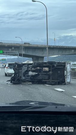 ▲▼ 國道車禍            。（圖／記者戴上容翻攝）