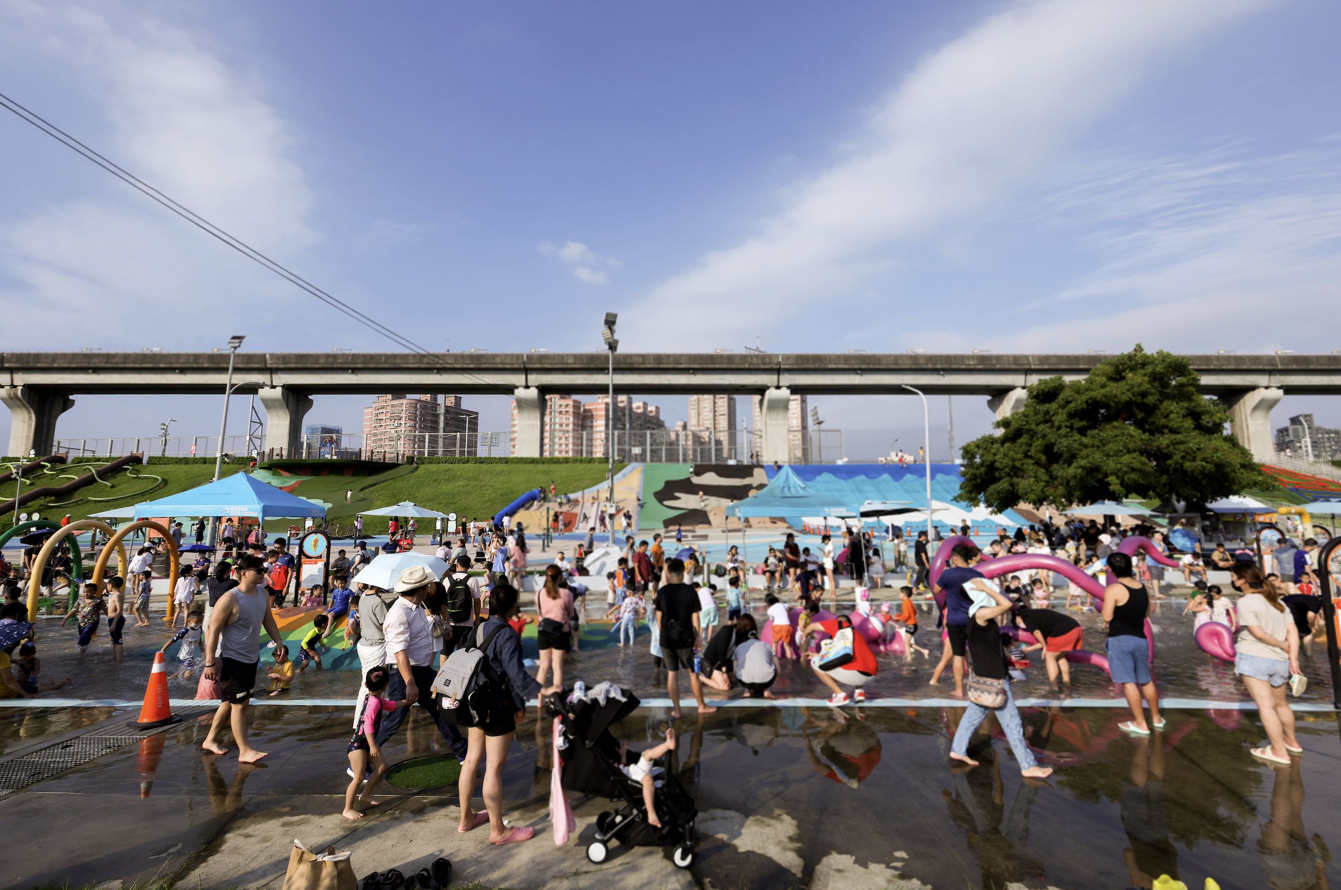 ▲▼三重,新北大都會公園,水岸,風華雙城匯,億德建設,台北。（圖／業者提供）