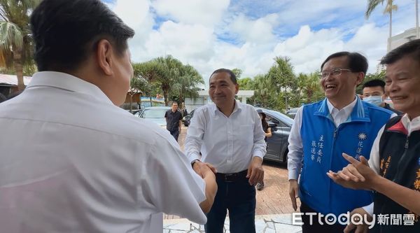 ▲▼    侯友宜與傅崐萁合體   。（圖／記者崔至雲攝）