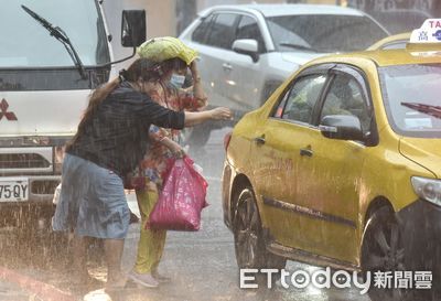快訊／雨彈往南炸！14縣市豪大雨特報　最新警戒區域曝