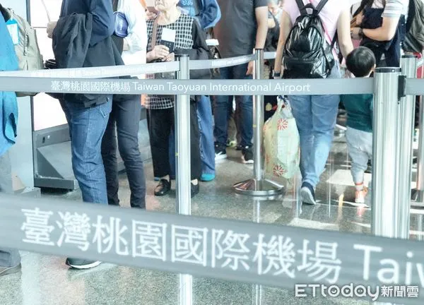 ▲桃園國際機場海關9月1日查獲泰國入境旅客在行李中夾帶50公斤海洛因，市價逾3億元，其中4名涉案旅客已被檢警調偵辦中。（資料照／記者沈繼昌翻攝，與本新聞無關）