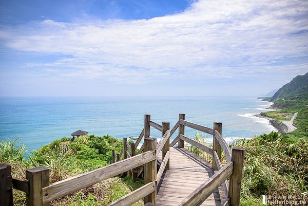 ▲▼花蓮大石鼻山步道，免門票超夢幻望海步道，山海交界之美一次盡收眼底。（圖／滿分的旅遊札記提供）