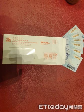 ▲▼大直工地塌陷，台北市政府提供的慰問金。（圖／台北市議員陳怡君辦公室提供）