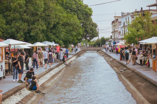 ▲▼美濃水圳漫旅藝術節9/9～10/1點燈。（圖／翻攝自高雄旅遊網臉書專頁）