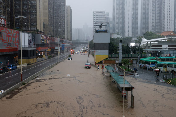 ▲▼香港暴雨災情。（圖／路透社）