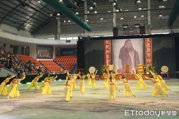 ▲新北市結合古禮與多元創新舉辦別開生面的祭孔大典。（圖／新北市教育局提供）