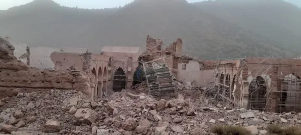 ▲▼ 摩洛哥位置靠近震央的丁梅爾清真寺（Tinmal Mosque）被震毀。（圖／翻攝自社群平台X）