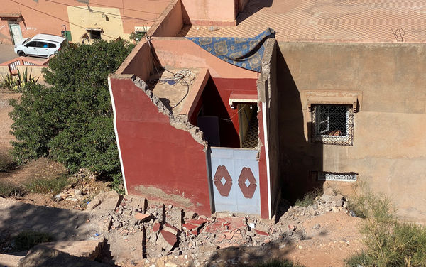 ▲▼ 摩洛哥8日深夜發生地震。圖為山村穆萊卜拉欣（Moulay Brahim）地震發生後的樣貌。（圖／路透）