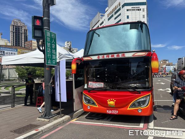 毛毛去旅行／新竹風箏節（圖／記者李依融攝）