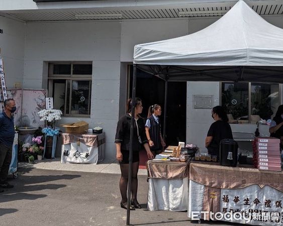 ▲告別式進行到一半大跳電，喪家傻眼。（圖／市議員羅廷瑋提供）