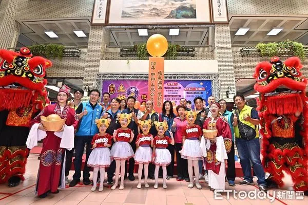 ▲▼  新北市中和土地公文化祭開跑！　邀民眾來吃喝玩樂歡度中秋。（圖／記者戴上容翻攝）