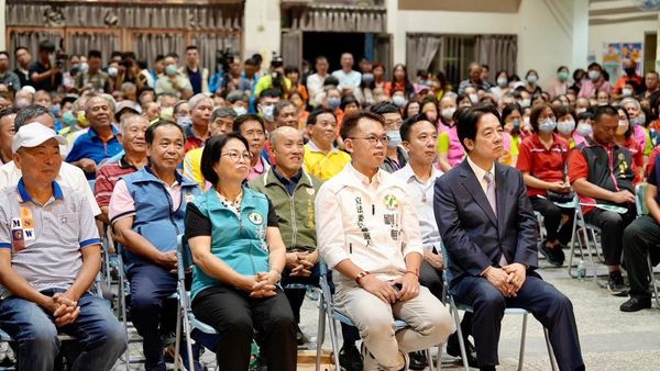 ▲▼副總統賴清德、行政院副院長鄭文燦近日陪同平鎮龍潭民進黨籍立委參選人劉仁照出席平鎮、龍潭後援會成立。（圖／劉仁照競選辦公室）