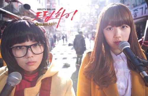 ▲▼IU和秀智都是透過《Dream High》以演員身分出道。（圖／翻攝自韓網）