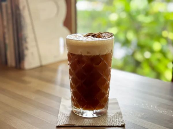 ▲▼馤咖啡，位於高雄的獨立文青咖啡館，是綠意盎然日式復古風格。（圖／VIVIYU小世界提供）