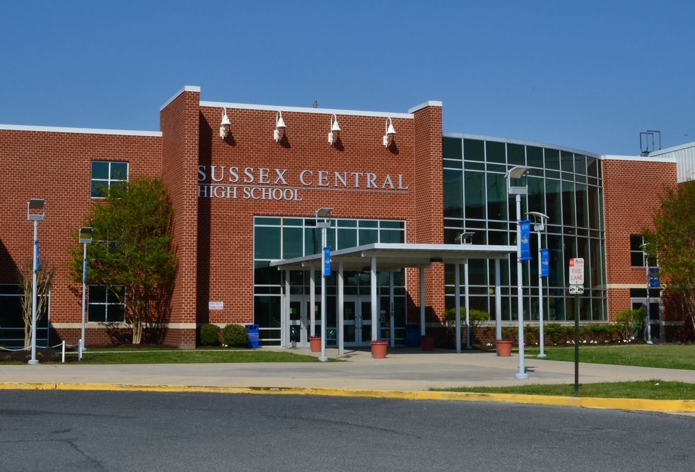 ▲▼ 美國德拉瓦州蘇塞克斯中央高校（Sussex Central High School）。（圖／翻攝自臉書）